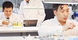 苏州万国维修保养网点专业技师配备